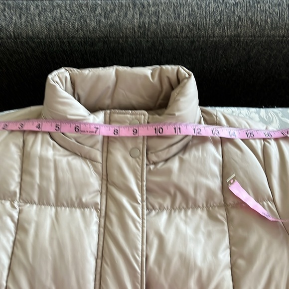 UNIQLO Premium Down Beige Classic Puffer Jacket Size L - Picture 10 of 13